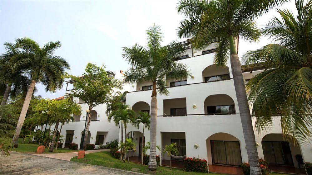Hotel Soleil Pacifico Chulamar Екстериор снимка